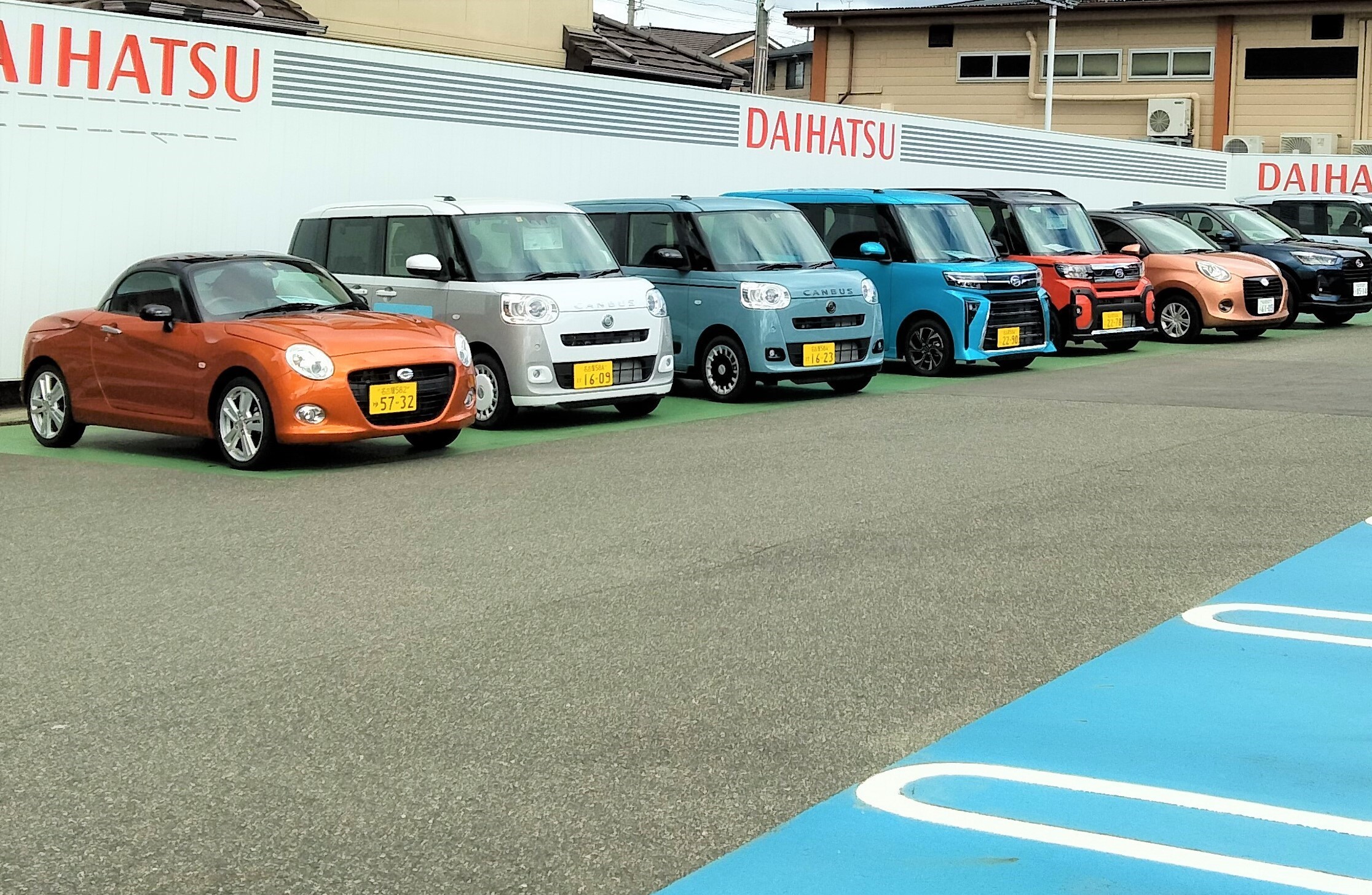 試乗車・展示車を多数ご用意しております。